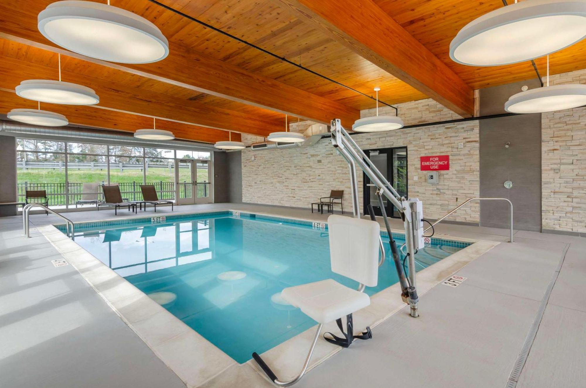 Country Inn & Suites By Radisson, Charlottesville-Uva, Va エクステリア 写真